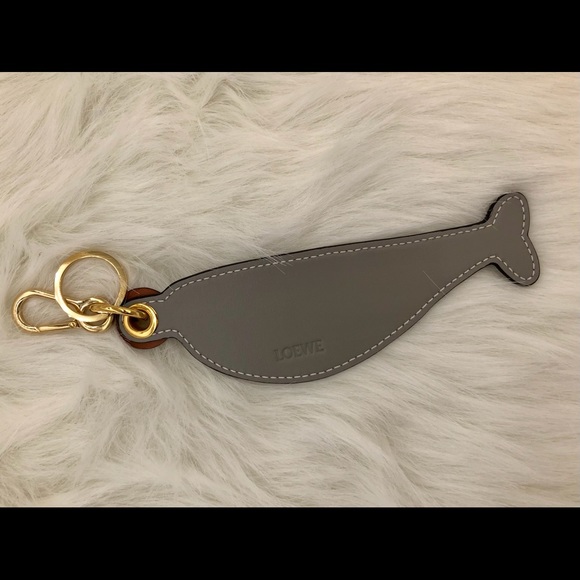 Brand New Loewe Leather Whale Keychain - Picture 2 of 4